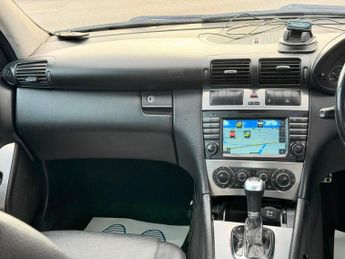 Mercedes-Benz C Class 2.1 C220 CDI Avantgarde SE 4dr