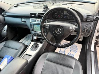 Mercedes-Benz C Class 2.1 C220 CDI Avantgarde SE 4dr