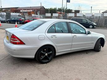 Mercedes-Benz C Class 2.1 C220 CDI Avantgarde SE 4dr