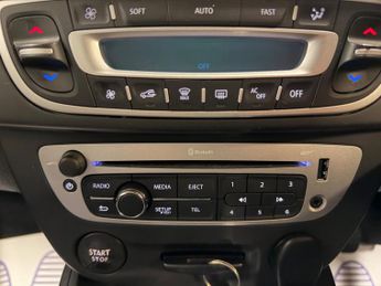 Renault Megane 1.5 dCi ENERGY Dynamique TomTom Euro 5 (s/s) 5dr