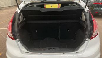 Ford Fiesta 1.6 Zetec Powershift Euro 5 5dr
