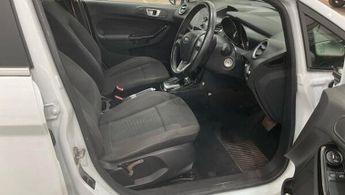 Ford Fiesta 1.6 Zetec Powershift Euro 5 5dr