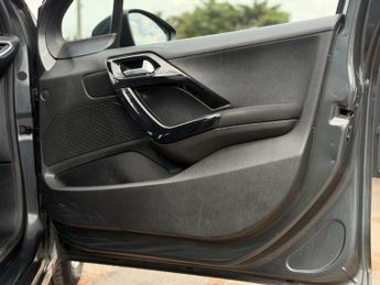 Peugeot 208 1.0 VTi Active Euro 5 5dr