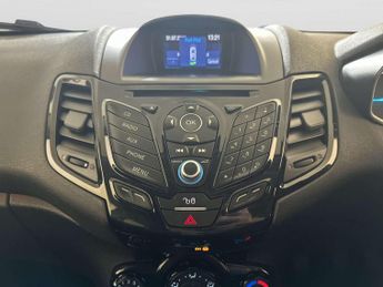 Ford Fiesta 1.0T EcoBoost Zetec Black Edition Hatchback 5dr Petrol Manual Eu