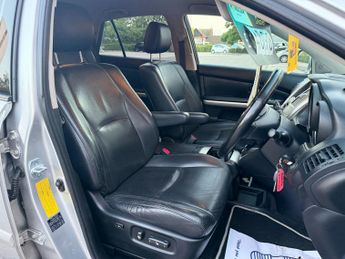 Lexus RX 3.3 400h SR SUV 5dr Petrol Hybrid CVT (192 g/km, 208 bhp)