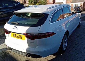 Jaguar XF 2.0i Portfolio Sportbrake Auto Euro 6 (s/s) 5dr