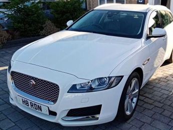 Jaguar XF 2.0i Portfolio Sportbrake Auto Euro 6 (s/s) 5dr