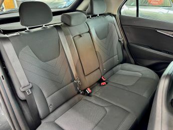 Kia Niro 1.6 GDi 11.1kWh 2 DCT Euro 6 (s/s) 5dr