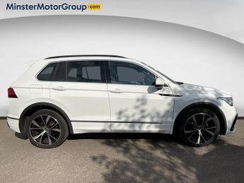 Volkswagen Tiguan R-LINE TSI S-A