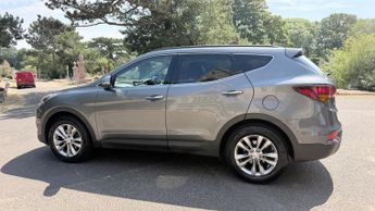 Hyundai Santa Fe 2.2 CRDi Blue Drive Premium Auto 4WD Euro 6 (s/s) 5dr (7 Seat)