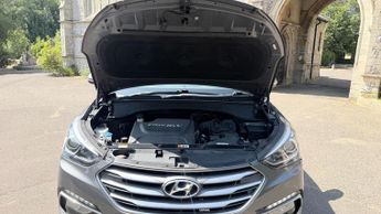 Hyundai Santa Fe 2.2 CRDi Blue Drive Premium Auto 4WD Euro 6 (s/s) 5dr (7 Seat)
