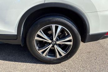 Nissan X-trail Station Wagon 1.3 DiG-T 158 N-Connecta 5dr DCT