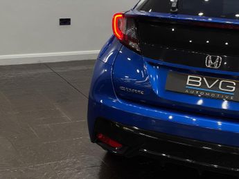 Honda Civic 1.8 i-VTEC Sport (Navi) Auto Euro 6 5dr