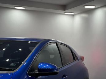 Honda Civic 1.8 i-VTEC Sport (Navi) Auto Euro 6 5dr