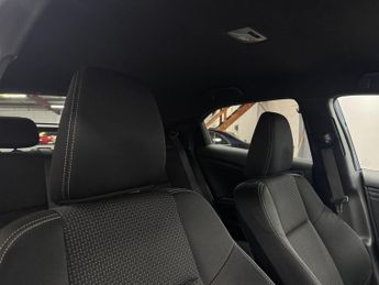 Honda Civic 1.8 i-VTEC Sport (Navi) Auto Euro 6 5dr