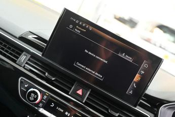 AUDI A4 AVANT 2.0 TDI 35 Black Edition Estate 5dr Diesel S Tronic Euro 6 (s/s)