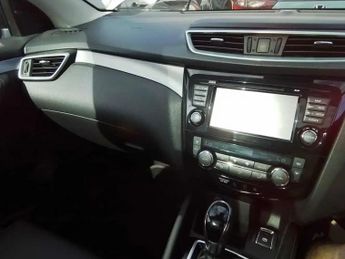 Nissan Qashqai 1.2 DIG-T Tekna XTRON Euro 6 (s/s) 5dr