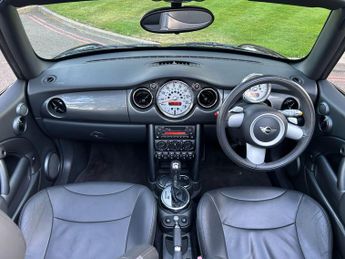 MINI Convertible 1.6 Cooper CVT Euro 3 2dr