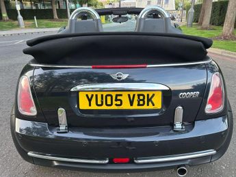 MINI Convertible 1.6 Cooper CVT Euro 3 2dr