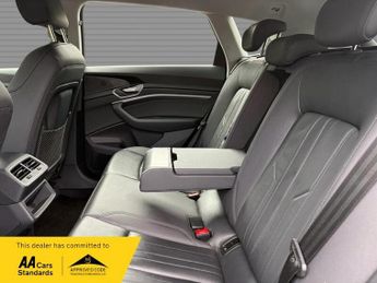 Audi e-tron 50 Technik Auto quattro 5dr 71.2kWh (11kW Charger)