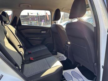 Nissan X-Trail 1.5 DIG-T MHEV N-Connecta XTRON Euro 6 (s/s) 5dr