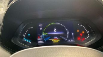 Renault Clio 1.6 E-TECH Techno Auto Euro 6 (s/s) 5dr