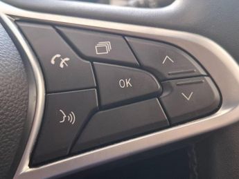 Renault Clio 1.6 E-TECH Techno Auto Euro 6 (s/s) 5dr