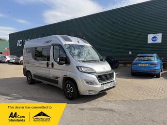 Peugeot Boxer 2.2 BlueHDi 335 Professional Premium + L2 H2 Euro 6 (s/s) 5dr