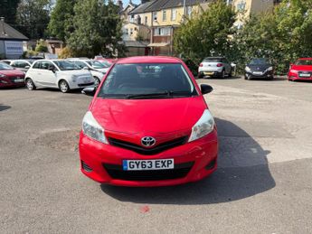 Toyota Yaris 1.0 VVT-i Active Euro 5 5dr