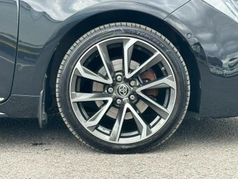 Toyota Corolla 2.0 VVT-h Excel CVT Euro 6 (s/s) 5dr