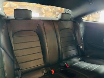 Mercedes-Benz C Class 2.1 C250d AMG Line (Premium Plus) G-Tronic+ Euro 6 (s/s) 2dr
