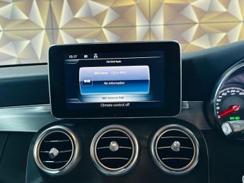 Mercedes-Benz C Class 2.1 C250d AMG Line (Premium Plus) G-Tronic+ Euro 6 (s/s) 2dr