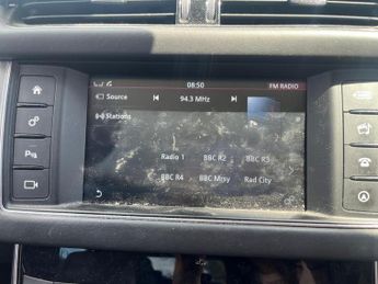 Jaguar XF 2.0d Portfolio Auto Euro 6 (s/s) 4dr