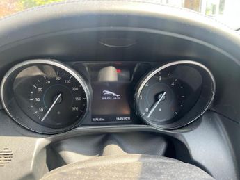 Jaguar XF 2.0d Portfolio Auto Euro 6 (s/s) 4dr