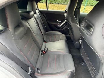 Mercedes-Benz A Class 1.3 A200 AMG Line 7G-DCT Euro 6 (s/s) 5dr
