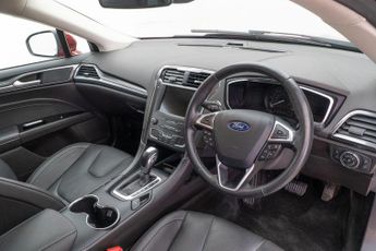 Ford Mondeo 2.0 TiVCT Titanium Edition CVT Euro 6 (s/s) 4dr (18 inch alloys)
