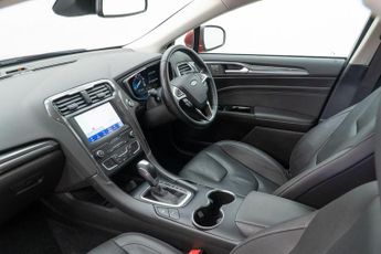 Ford Mondeo 2.0 TiVCT Titanium Edition CVT Euro 6 (s/s) 4dr (18 inch alloys)