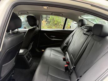 BMW 3 Series 2.0 320i Luxury Saloon 4dr Petrol Auto Euro 6 (s/s) (184 ps)