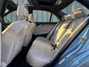 Mercedes-Benz C Class 3.0 C350 CDI V6 BlueEfficiency Sport Auto Euro 5 4dr