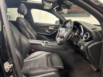 Mercedes-Benz GLC 2.1 GLC220d AMG Line (Premium) Coupe G-Tronic 4MATIC Euro 6 (s/s