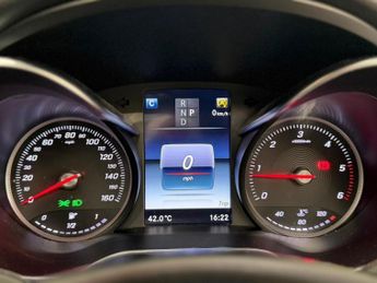 Mercedes-Benz GLC 2.1 GLC220d AMG Line (Premium) Coupe G-Tronic 4MATIC Euro 6 (s/s
