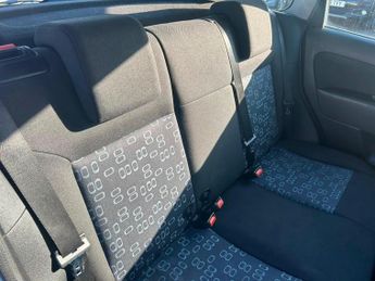 Ford Fiesta 1.25 LX 5dr