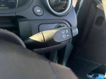 Ford Fiesta 1.25 LX 5dr