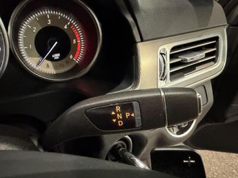Mercedes-Benz E Class 2.1 E220 CDI SE G-Tronic+ Euro 5 (s/s) 4dr