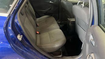 Ford Focus 1.6 Titanium Navigator Powershift Euro 5 5dr