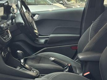 Ford Fiesta 1.0T EcoBoost Titanium Auto Euro 6 (s/s) 5dr