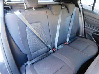 Ford Focus 1.0T EcoBoost MHEV ST-Line DCT Euro 6 (s/s) 5dr