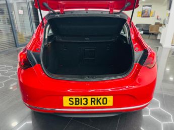 Vauxhall Astra 1.6 16v Elite Auto Euro 5 5dr