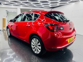 Vauxhall Astra 1.6 16v Elite Auto Euro 5 5dr