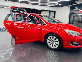 Vauxhall Astra 1.6 16v Elite Auto Euro 5 5dr